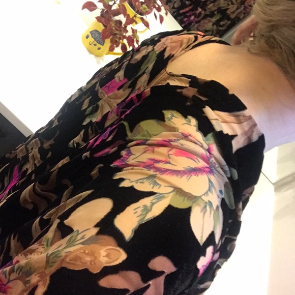 Cardigan - Picture 3 of 5